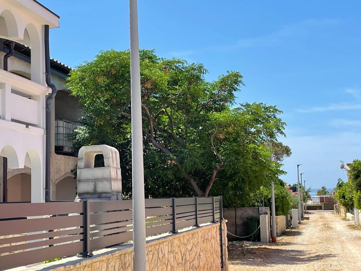Apartmenthouse Ines Vir Exterior foto